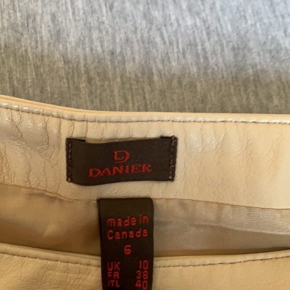 Vintage Danier Leather Skirt - Picture 7 of 7